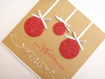 christmas-card-glitter-baubles-kraft-card